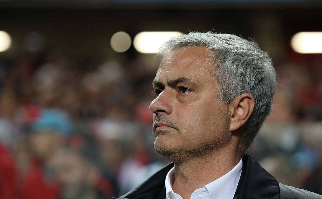 穆里尼奥透露唯一一次输球哭泣原因:C罗他们丢点!